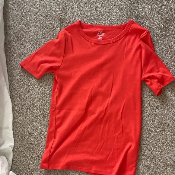 Red ultra soft T-shirt - Picture 2 of 3